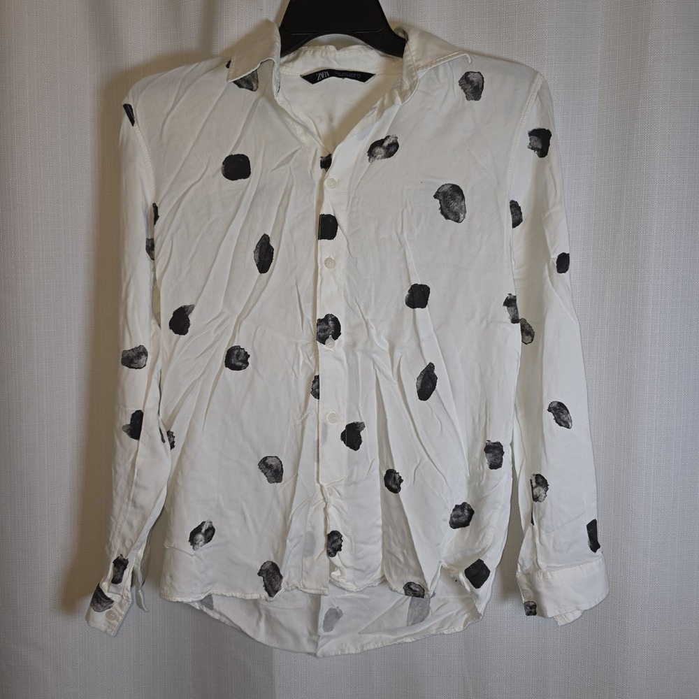 Zara Women's Ivory Button Up Collard Shirt W/ Black Polka Dots Size Small